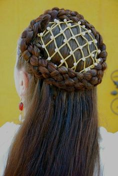 Historical Hairstyles, Medieval Hairstyles, Hair Net, Hair Photo, Hair Dos, Historical Fashion, Larp, Pretty Hairstyles