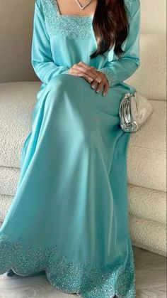 Long Sleeves Prom Dresses, Jalabia Styles, Army Art, Formal Party Dresses, Dresses Floor Length, Pakistani Formal Dresses, Elegant Outfit Classy, Moroccan Fashion, Fancy Dresses Long