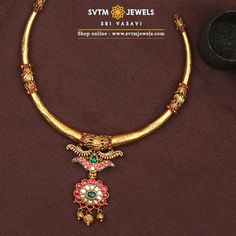 Short Jewellery Designs, Hasli Necklace Gold Jewellery, Attigai Necklace Designs, Addigai Necklace Gold, Gold Hasli Designs, Simple Antique Necklace Gold, Kante Necklace Designs, Attigai Necklace Gold, Antique Gold Jewelry Indian Necklaces