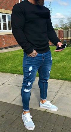 Hipster Outfits Men, Mens Clothing Trends, Cool Jeans, Vans Outfit, Mens Summer Outfits, Mens Casual Outfits Summer, Men Fashion Casual Shirts, Stylish Men Casual, Trendy Mens Fashion