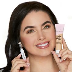 sweet & simpletriple the threat: moisturizer, makeup & SPF 20 in one! Nutrition Bar, Full Coverage Concealer, Chemical Sunscreen, Creamy Concealer, Natural Preservatives, Tarte Cosmetics, Tarte Makeup, Undereye Circles, Moisturizer With Spf