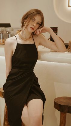 Halter neckline Backless Dress Strappy cross back Wrap skirt Birthday Dresses Ideas, Low Neckline Dress, Perfect Birthday Dress, Elegant Outfit Classy, Black Linen Dress, Black Dress Outfits, 1 Tattoo, Black Halter Dress, Dresses Ideas