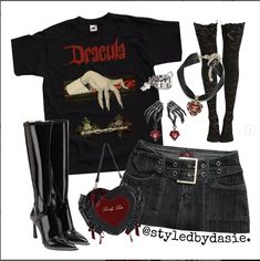 Outfit Inspo Baddie, Outfit Inspo Plus Size, Street Ware, Vampire Vibes, Goth Outfit Inspo, Fashion Cottagecore, Ideal Aesthetic, Rock Star Outfit, Grunge Fits