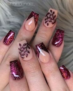 Nail Ideas Coffin, Maroon Nail Designs, Maroon Nails, Homecoming Nails Acrylic, Pretty Nail Art Designs, Short Acrylic Nails Designs, Nail Designs Glitter, Sparkly Nails, Coffin Nails Designs