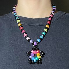 Kandi With Charms, Kandi Raver Outfits, Kandi Necklace Choker, Kandi With Perler, Cute Kandi Ideas, Kandi Necklace Ideas, Necklace Ideas Beads, Kandi Chain