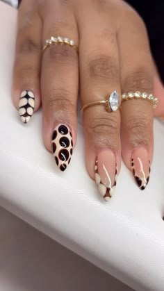 nail art Elegant Nail Designs 2024, Nail Inspo Black Women, Leopard Nail Designs, Work Nails, Toe Nail Art, Classy Nails