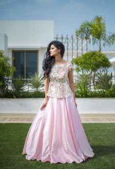 Tops With Lehengas, Tops For Lehenga Skirt, Gaghra Designs For Women, Pink Skirt Outfit Indian, Gagra Choli Fashion Crop Tops, Peplum Top And Skirt, Mrunalini Rao, Choli Dress