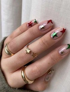 Festive Christmas Nail Ideas To Get You In The Holiday Spirit Nails Pictures, October Nails, Nagel Tips, Christmas Gel Nails, Christmas Nails Acrylic, Festival Nails, Xmas Nails, Christmas Nail Designs, Funky Nails