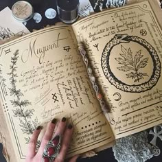 Book Of Shadows Candles, Magia Das Ervas, Hedge Witch, Witch Aesthetic, Practical Magic, Arte Fantasy, Witchy Vibes, 판타지 아트, Witchy Things