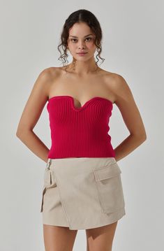 Strapless sweater tube Wire structure through top of bust Ribbed fabrication throughout Dry clean only 79% Cotton, 20% Nylon, 1% Elastane Style# ACT18147 Wire Structure, Astr The Label, Sweater Material, Casual Girl, Girls Night Out, Cozy Sweaters, S Models, Tube Top, Girls Night