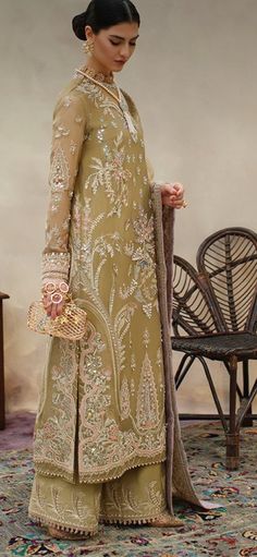 It is Organza embroidered fully work Pakistani salwar kameez wedding Suffase original ready on custom order according to size. Desi Couture, Dresses Organza, Salwar Kameez Wedding, Airport Fit, Function Dresses, Organza Embroidery, Eid Dress, Traditional Attires, Asian Aesthetic