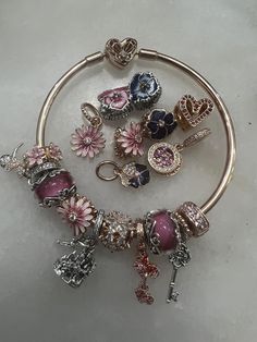 Aesthetic Pandora, Pink Charms, Pandora Bracelet Silver, Pretty Aesthetic, Chique Outfits, Aesthetic Picture