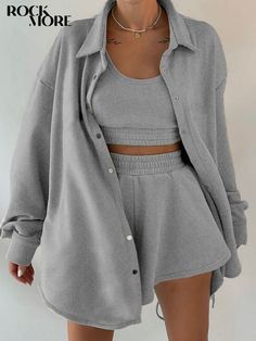 Outfits Sporty, Sport Suit Women, Tracksuit Outfit, Short Pant, Short Loungewear, Set Outfits, Pant Suits, Crop Top Casual, Tracksuit Set