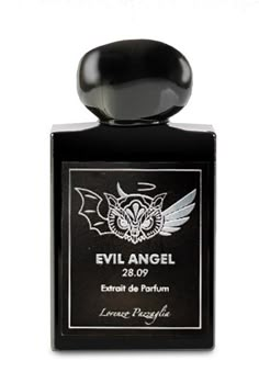 Perfume Aesthetic Dark, Vampire Perfume, Smell Combos, Fragrance Shelf, Perfume Suggestions, Jeremy Fragrance, Perfume Business, Beach Perfume, Fragrance Lab