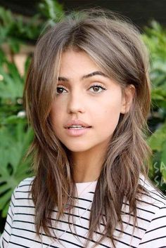 Brown Hair Inspiration, Brunette Ombre, Mushroom Brown, Layered Hairstyles, Medium Length Hair With Layers, Haircut Styles, Short Hairstyle, Long Layered Hair, Light Brown Hair