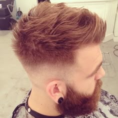 #camohair #menshair #barber #beard #crop #fade #hjmen Faux Hawk Men, Haircut And Beard, Danny Zuko, Faux Hawk Hairstyles, Short Spiky Hairstyles, Summer Haircuts, Faux Hawk