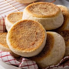 some bread is sitting in a bowl on a table