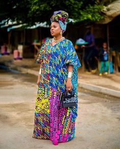 Colorful Ankara dress Ankara Kaftan Styles, Simple Chiffon Dress, Ankara Bubu, Chitenge Dresses, Latest Lace Styles, Ceremony Outfit, White Lace Gown, Ankara Maxi Dress