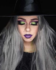 Easy Diy Halloween Makeup, Simple Witch Makeup, Pretty Witch Makeup, Halloween Makeup Diy Easy, Witchy Makeup, Makeup Witch, Halloween Makeup Witch, Halloween Make-up Looks, Diy Halloween Makeup