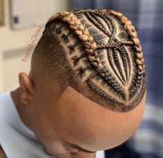 Braids With Shaved Sides Men, Brads Hair Styles, Man Bun Braids Black Men, Braid Styles For Men With Fade, Plats Braids For Men, Boys Braids, Braids With Fade