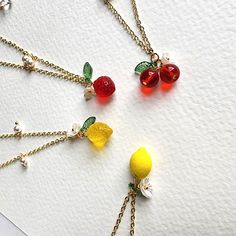 Our fruit bracelets are made with glass fruit beads, acrylic flowers and 14K gold plated bracelet chain which is good for delicate skin.Size: the bracelet is about 7" long with 1 1/4 inches extension 💖 Hypoallergenic🎀 Cute & Dainty🎁 Gift ready🌹 Handmade with love Fruit Themed Gifts, Lemon Bracelet, Strawberry Bracelet, Cherry Bracelet, Fruit Harvest, Harvest Food, Fruit Beads, Fruit Bracelet, Healthy Fruit