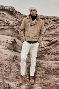 Winter Outfits 2024, Old Money Winter, Expensive Clothes, Men's Leather Jacket, Dapper Men, Men's Casual Style, Men Style Tips, Men Street