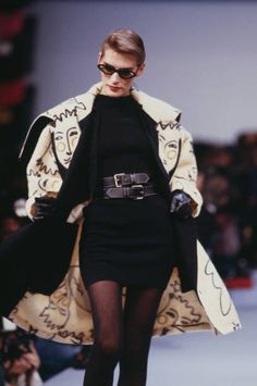 1990 Winter Fashion, 1990 Fashion, Winter Glamour, Runway Inspiration, High Fashion Runway, 90s Runway, 80s Women, 90s Runway Fashion, Runway Fashion Couture