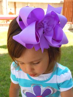 EXTRA LARGE 6" Double Layered Boutique Hair Bow made with Yards and Yards of Grosgrain Ribbon. CHOOSE Your Color(s). $9.00, via Etsy. Stacked Hair Bow, Big Hair Bows, Hair Bow Holder, Hair Ribbons, Handmade Hair Bows, Baby Hair Bows, Boutique Hair Bows