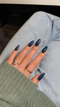 Indigo Color Nails, Dark Spring Nails 2024, Dark Shade Nails, Nail Color Inspo 2024, Nails Inspiration One Color, Fall Nails Basic, January Nails 2024, Nails One Color Simple