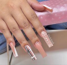 Burberry Nails, Beige Nails Design, Plaid Nail Designs, Plaid Nails, Beige Nails, Girly Acrylic Nails, Vibrant Nails, Fall Acrylic Nails, Acrylic Nails Coffin Pink