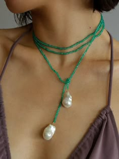 Serenity in Green: Extra-Long Green Agates Double Baroque Pearl Necklaces - floysun Green Agate Long Necklace, Baroque Pearl Necklace, Pearl Necklaces, Funky Jewelry, Green Agate, Jewelry Lookbook, Green Necklace, Bijoux Diy, Agate Beads