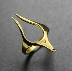 God Jewellery, Nail Jewellery, Peacock Jewelry, Bijoux Art Nouveau, Wolf Ring, Ring Styles, Knuckle Ring, Swaggy Outfits, Fantasy Jewelry