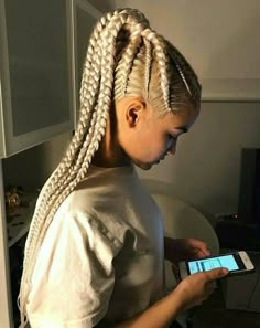 Natural Hair Box Braids, New Natural Hairstyles, Blonde Box Braids, Long Box Braids, Braided Ponytail Hairstyles, Box Braids Styling, Cornrow Hairstyles, Braided Hairstyles For Black Women