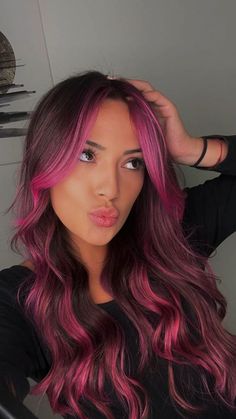 Pink Hair Highlights, Pink Hair Streaks, Magenta Hair, Pink Hair Dye, Peekaboo Hair, Vivid Hair Color, Hair Color Streaks