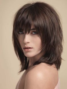 Beautifully Minimal by the Andrew Collinge Artistic Team Shaggy Layered Hairstyles, Shag Layered Hairstyles, Medium Shag Haircuts, Layered Haircuts With Bangs, Short Shag Hairstyles, Shaggy Haircuts, Haircut Pictures, Shoulder Hair