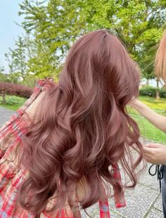 hair dye idea: ashy red 🍓 #hair #haircolor #dye #hairgoals #aesthetic #red #pink #redhair Hair Colors For Pale Neutral Skin, Ashy Rose Hair, Rose Pink Brown Hair, Viral Hair Color, Dark Pastel Pink Hair, Red Ash Hair, Coral Brown Hair, Pink Auburn Hair, Ashy Hair Color Ideas