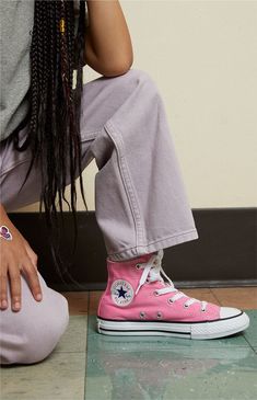 Online only! Rock classic Converse style with the timeless Kids Pink Chuck Taylor All Star High Top Shoes. Your fave sneakers now come in a super cute pink wash and have the same lace-up front and Converse branding. Canvas construction Lace-up front closure High top silhouette Converse branding Converse Kids Pink Chuck Taylor All Star Shoes size 12.5 Kids Pink All Star Outfit, Pink Hightop Converse, Princess Bubblegum Costumes, Pink Converse Outfit, Chuck Taylors Outfit, All Star Outfit, Girly Sneakers, Pink Chuck Taylors, High Tops Outfit