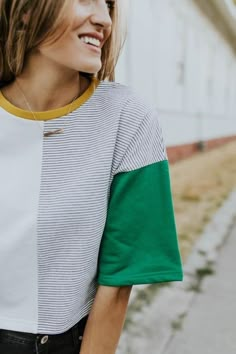 Color Block Tee, Best Dressed, Clothing Ideas, Upcycle Clothes, Accessories Home, Fashion Classy, Colorful Fashion, Fall Season, Girls Trip