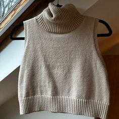 Cute Cropped Beige Short Sleeve Turtleneck Sweater! Never Worn Brand Is Paper Moon Short Sleeve Turtleneck Sweater, Cozy Beige Turtleneck Top, Cozy Fitted Beige Tops, Cozy Sleeveless Beige Top, Fitted Cozy Beige Sweater Vest, Fitted Beige Cozy Sweater Vest, Neutral Sleeveless Tops For Fall, Beige Clothes, Sweaters Cropped