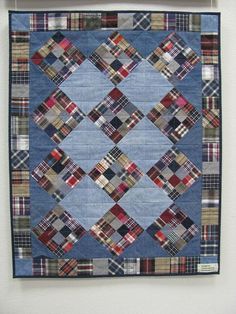 15 Unique Denim Quilt Patterns to Banish the Blues Masculine Quilt Patterns, Masculine Quilts, Denim Quilt Patterns, Jean Quilts, Plaid Quilts, Colchas Quilting, Blue Jean Quilts, Denim Quilts, Jean Quilt