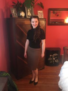 Extra small wiggle skirt in perfect condition. See pics for exact measurements. Pendleton Coat, Edwardian Blouse, Jennifer Jones, Pendleton Jacket, Womens Skirts, Wool Pencil Skirt, Coronation Street, Ankle Strap Shoes, Black Wedge