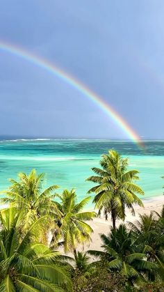 📍Saipan🌈 サイパン今の空 美しい虹が架かりそのまわりを白い鳥たちが嬉しそうに羽ばたいて何とも幸せな光景です 平和な一日でありますように🕊️ - - - - - - - - - - - - - - - - - - - - - - - -… | Instagram At The Beach, The Beach, Collage, Quick Saves, Pins, Instagram, Nature