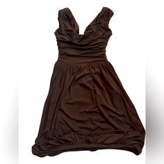 Maggy London Women’s Chocolate Brown Formal Dress Sleeveless With V At The Back Condition: Like New Color: Brown Brown Formal Dress, Brown Dresses Formal, London Brown, London Women, Colorful Dresses Formal, Maggy London Dresses, London Dresses, Maggy London, Ladies Of London