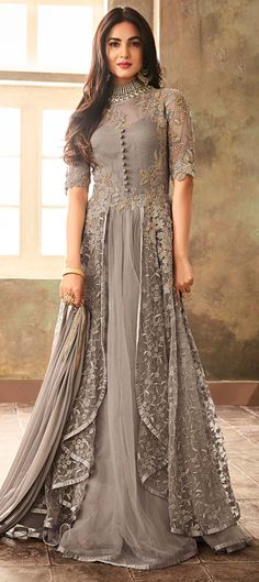 Sonal Chauhan, Salwar Kamiz, Designer Anarkali, Fashion Gowns, Anarkali Suit, Indian Designer Outfits, Anarkali Dress