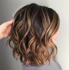 Hair Color Ideas For Brunettes Balayage, Medium Layered Haircuts, Brunette Balayage, Medium Layered Hair, Layered Hairstyles, Wavy Bob, Medium Layered, Long Layered Haircuts, Haircut For Thick Hair