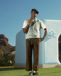 Tyler The Creator Fashion, Tyler The Creator Outfits, Grandpa Outfit, Vest Outfits Men, Sweater Vest Outfit, Grandpa Style, Sweater Vest Mens, Outfits Hombre, Golf Wang