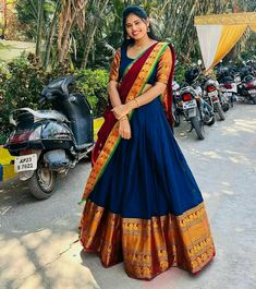 South Indian Fashion, Kerala Dress, Jacquard Lehenga, डिजाइनर कपड़े, Half Sarees, Bridesmaid Saree