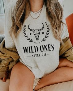 Cow Skull Shirt Boho Western Shirt Longhorn Skull Shirt Cow Horns Desert Tee Southwest Shirt Oversized T Shirt Wild West Cowgirl Shirt Tip: Size up two sizes for an oversized look!⭐ • I T E M • I N F O•✦ Bella Canvas Unisex Shirt✦ Printed using Direct To Garment style- Inks are printed directly into the fabric.✦ Different sizing may effect placement of final design.✦ Colors may differ slightly due to different user monitor and screen settings. Tshirt Styles, Longhorn Skull, Western Wear Outfits, Looks Country, Cow Horns, Western Style Outfits