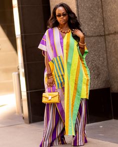 Fashionably late, but made it to NYC for a few days 😘. Outfit: @hertunba 💛 Purse: @houseofroyal Fun fact last time I was here was in 2018 and little did I know I was pregnant with my first kid at the time🥰. #nyfw2024 #nigeriandesigners 📸- @cocowithlove1 @coco_capturedwithlove_ 5am Club, Bubu Gown Styles, Aso Oke, African Fashion Traditional, Nigerian Styles, Colourful Outfits, African Fashion Dresses, African Clothing, Latest Fashion