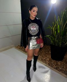 Bar Hopping Outfit, Outfit Botas, Girly Style Outfits, Country Style Outfits, Looks Country, Clubbing Outfits, Fashion Night